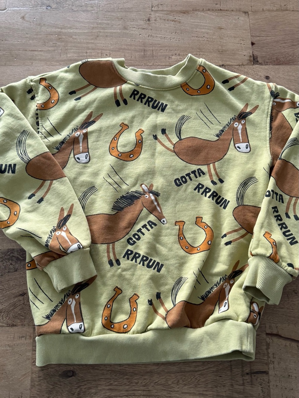 H&M quirky fun novelty Kids Green Horse Print sweatshirt sz 8-10 years